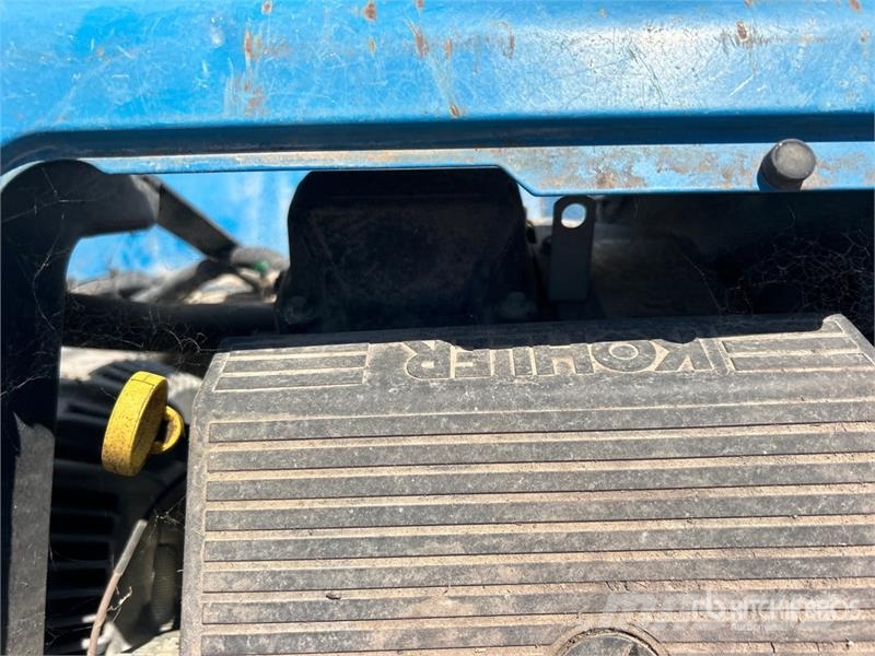 Miller Bobcat 225 260 A Multi-Process Engine Driven Welde Зварювальні апарати