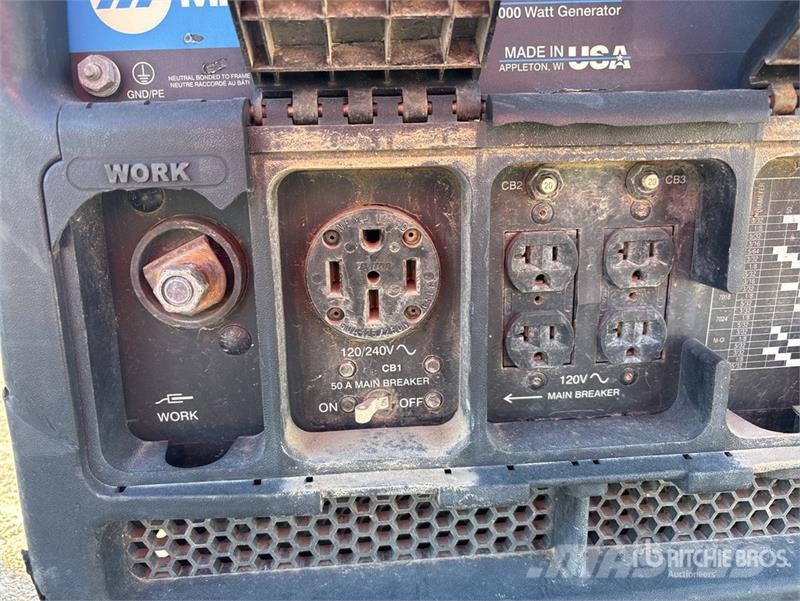 Miller Bobcat 250 ماكينات لحام