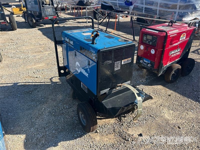 Miller Bobcat 260 260 A Mobile Multi-Process Engine Drive Attrezzature per saldature
