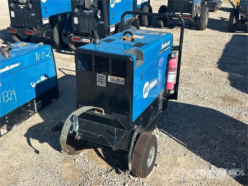 Miller Bobcat 260 260 A Mobile Multi-Process Engine Drive Attrezzature per saldature