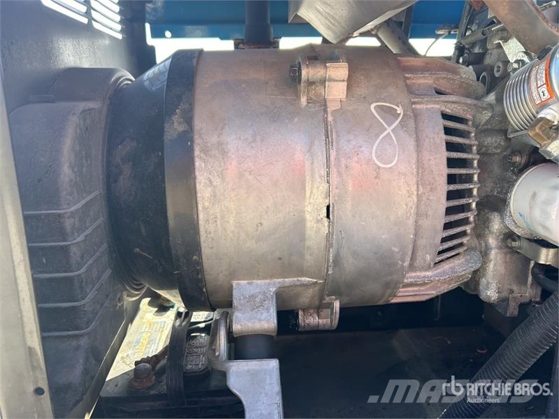 Miller Bobcat 260LP 260 A Mobile Multi-Process Engine Dri Varilni instrumenti