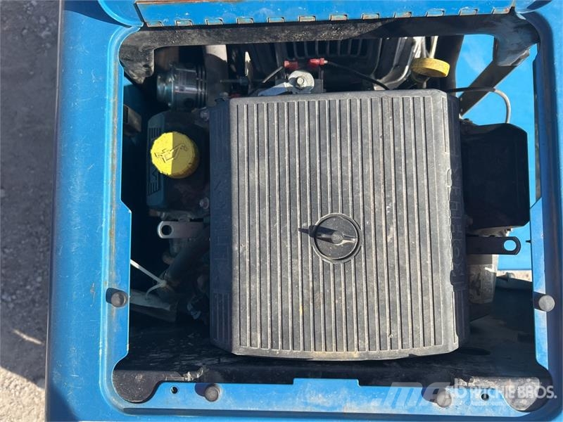 Miller Bobcat 260LP 260 A Mobile Multi-Process Engine Dri Varilni instrumenti