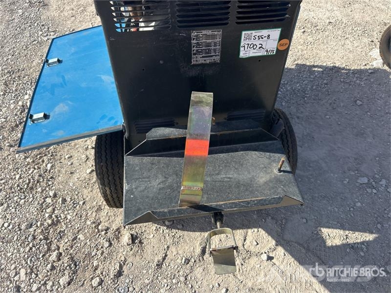 Miller Bobcat 260LP 260 A Mobile Multi-Process Engine Dri Varilni instrumenti