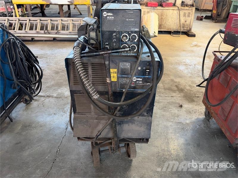 Miller CP-302 400A Mobile Multi-Process Electric Welder Schweissgeräte