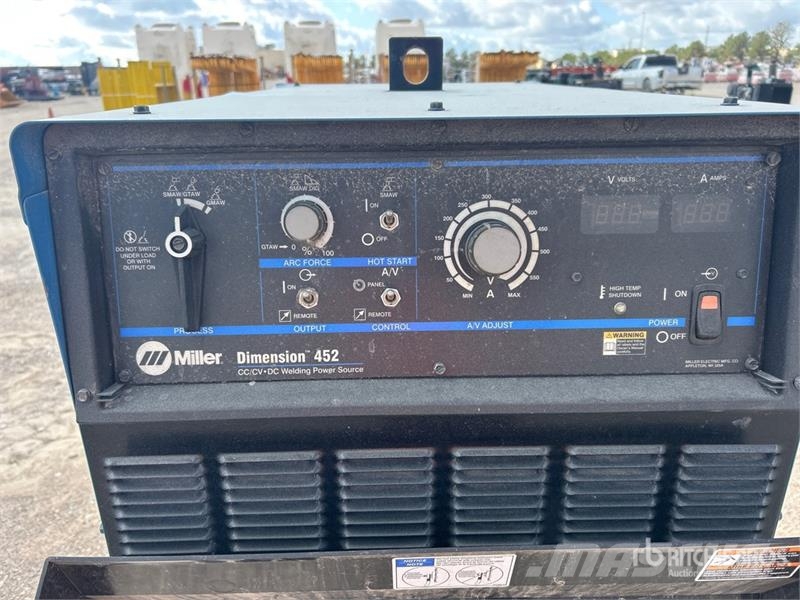 Miller Dimension 452 Welding machines
