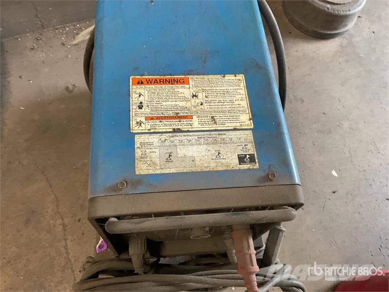 Miller Econotig w/Torch Cart Electric Welder Metināšanas iekārtas