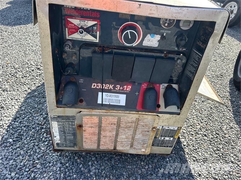 Miller Electric RDA302K 3+12 410 A Skid-Mounted Multi-Pro Máquinas de solda