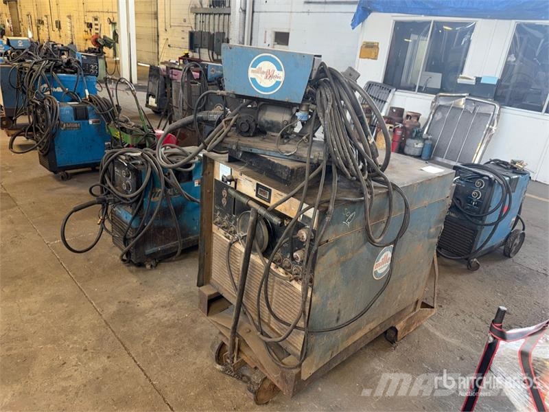 Miller FC-600 600 A Mobile Multi-Process Electric Welder Schweissgeräte