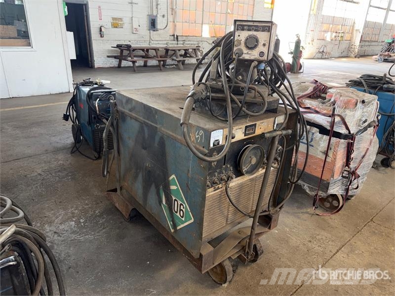 Miller FC-600 600 A Mobile Multi-Process Electric Welder Schweissgeräte