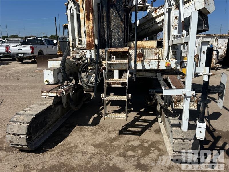 Miller Formless M8800 Slip Form Paver 混凝土鋪路機