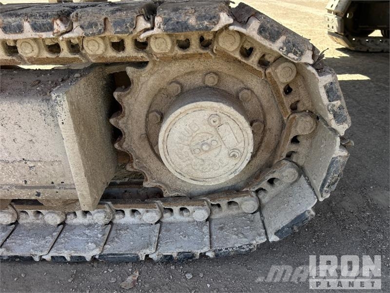 Miller Formless M8800 Slip Form Paver 混凝土鋪路機