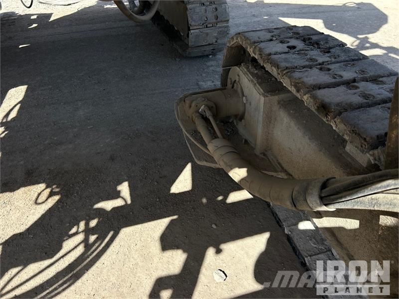 Miller Formless M8800 Slip Form Paver 混凝土鋪路機