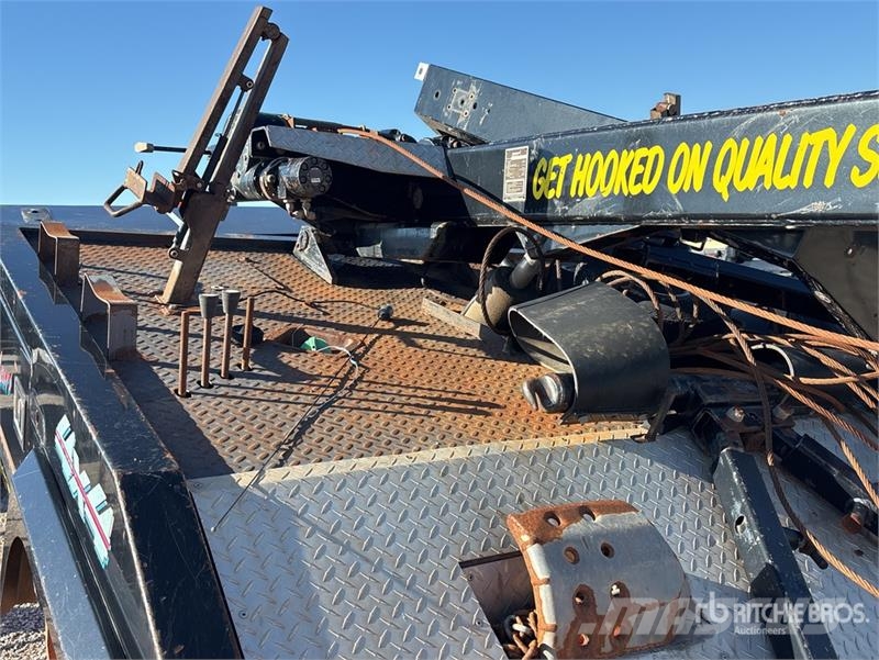 Miller Hydraulic Wrecker Body Коммерческий транспорт - Другие