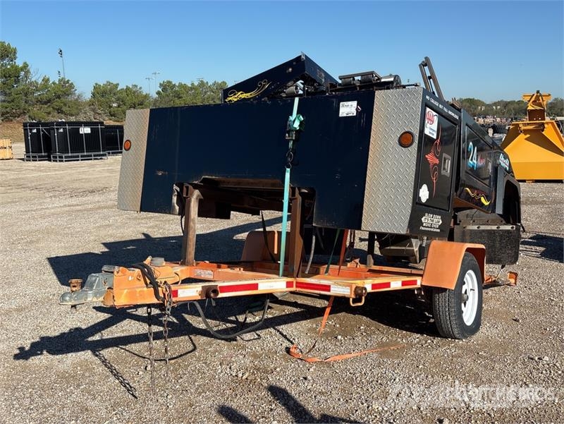 Miller Hydraulic Wrecker Body Коммерческий транспорт - Другие