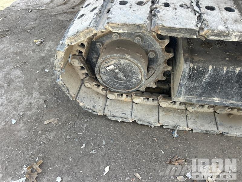 Miller M-8100 混凝土鋪路機
