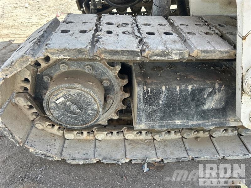 Miller M-8100 混凝土鋪路機