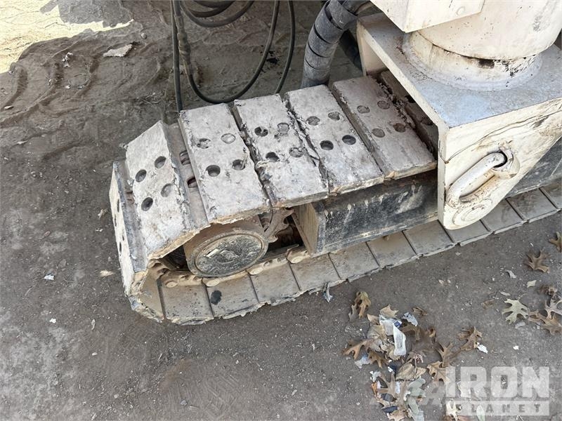 Miller M-8100 混凝土鋪路機