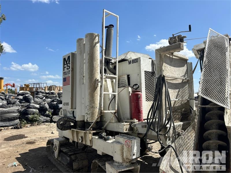 Miller M-8100 混凝土鋪路機