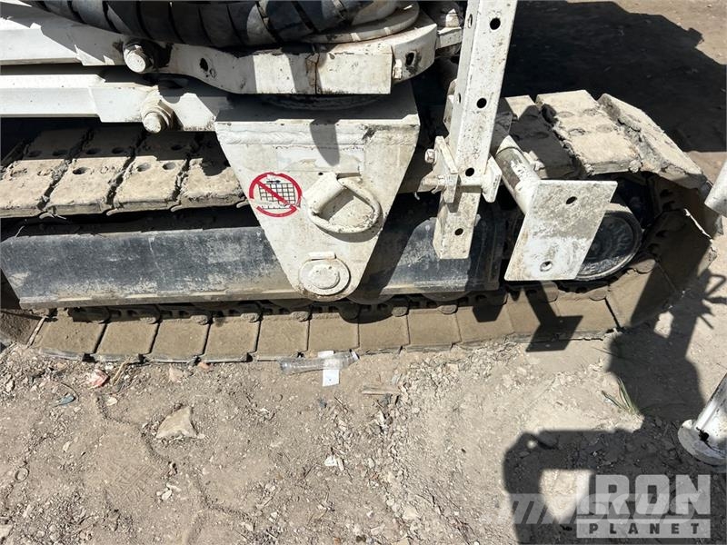 Miller M-8100 混凝土鋪路機