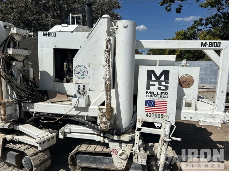 Miller M-8100 混凝土鋪路機