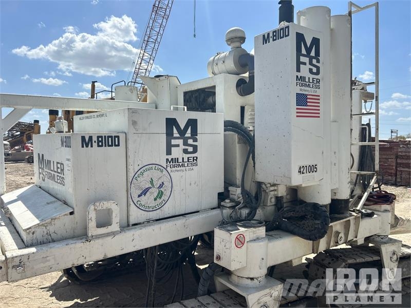 Miller M-8100 混凝土鋪路機