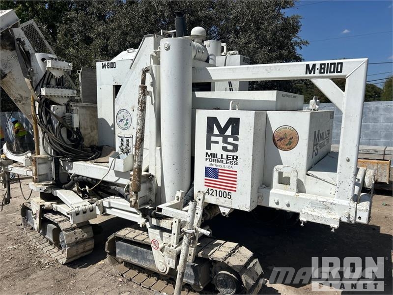 Miller M-8100 混凝土鋪路機