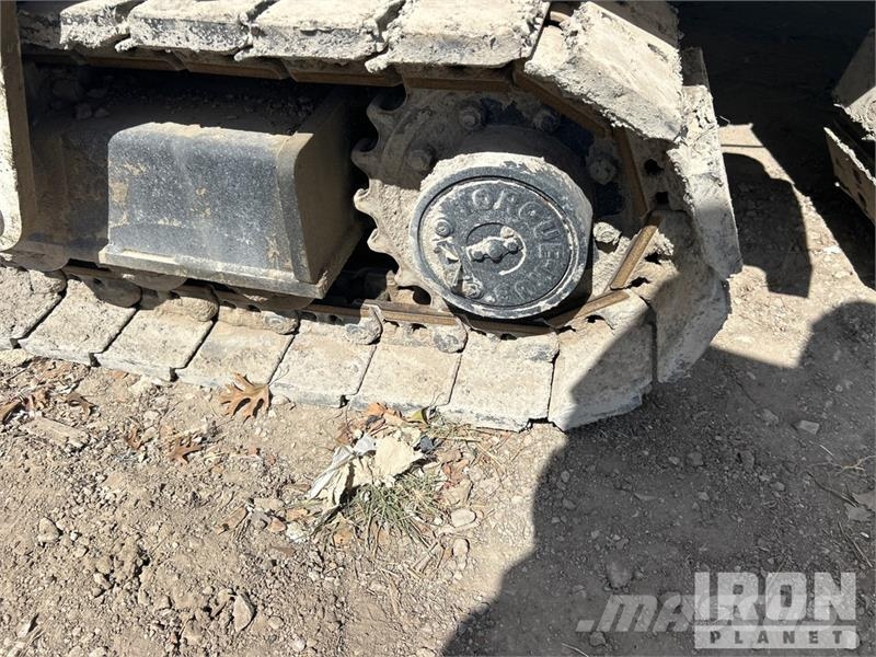 Miller M-8100 混凝土鋪路機