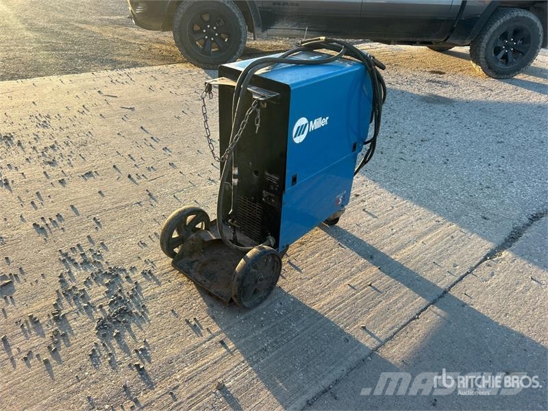 Miller matic 350P ماكينات لحام