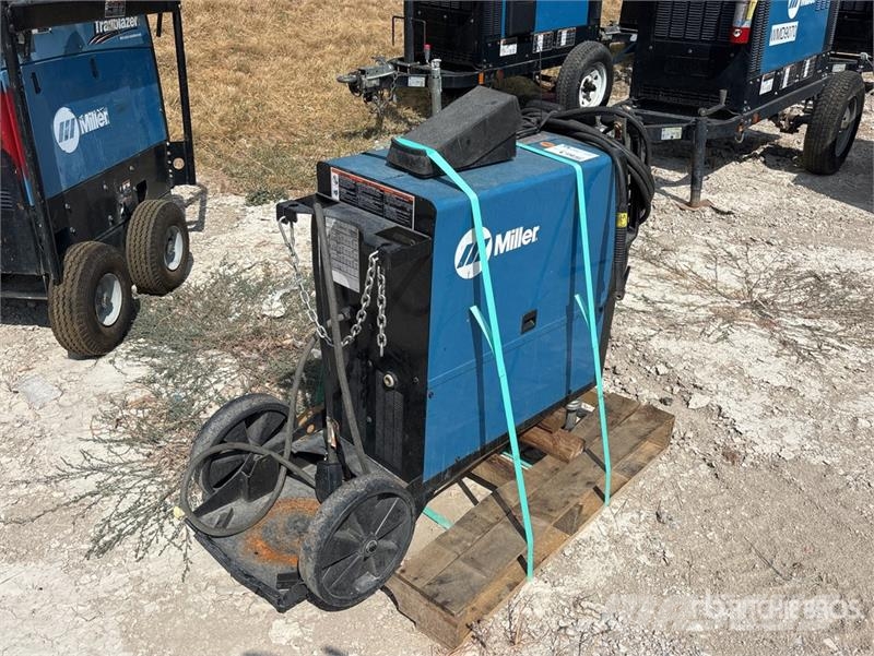 Miller Syncrowave 210 210 A Arc Electric Welder Máquinas de solda