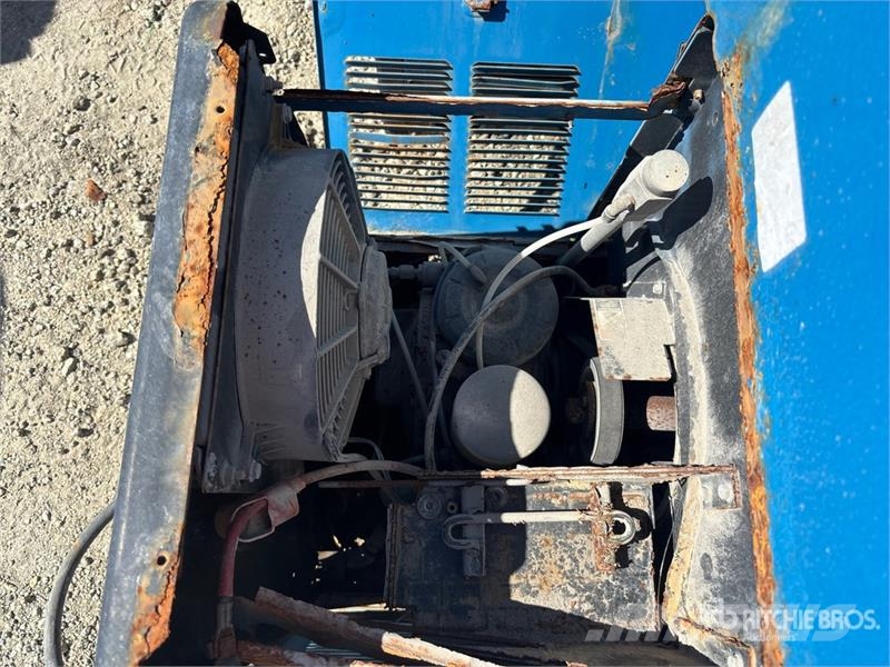 Miller Trailblazer 302 Air Pak 300 A Skid-Mounted Multi-P Welding Equipment