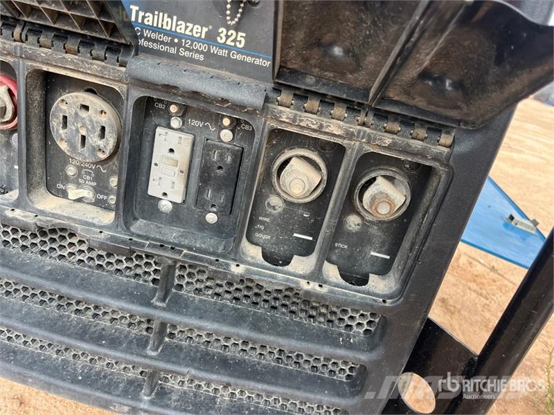 Miller Trailblazer 325 A Mobile Multi-Process Engine Driv Сварочные аппараты