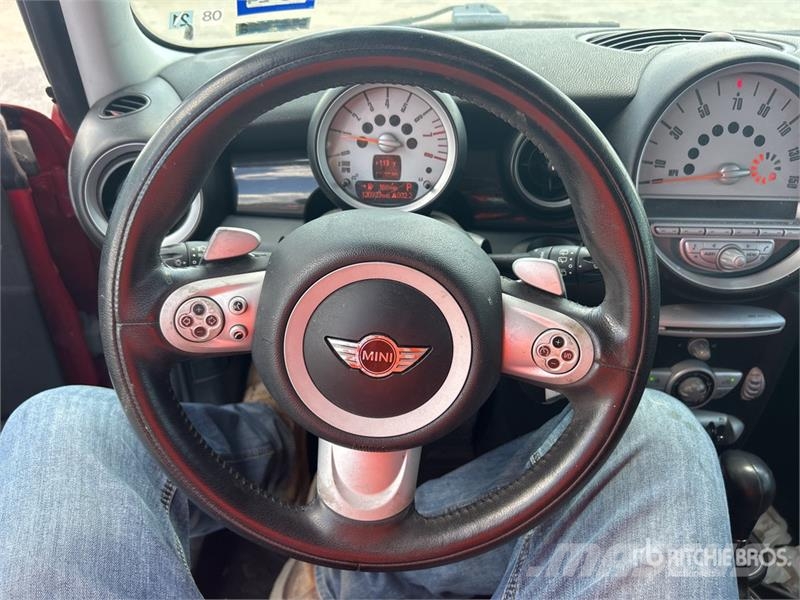 Mini Cooper Automobile Henkilöautot