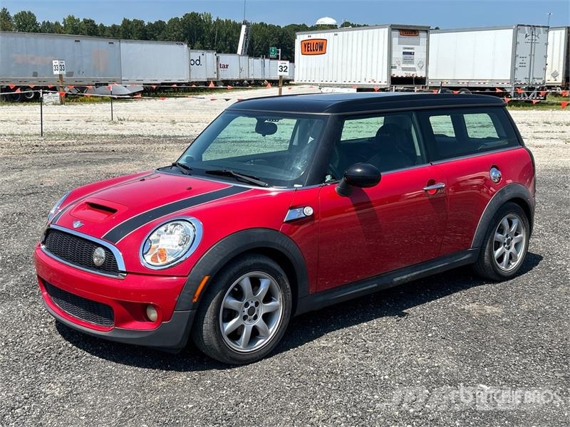 Mini Cooper Stationwagon Automobile Avtomobili
