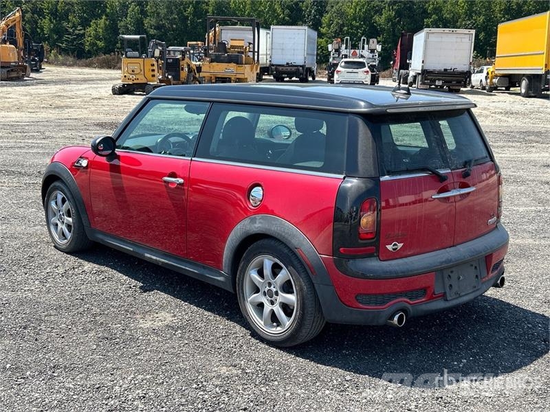 Mini Cooper Stationwagon Automobile Avtomobili