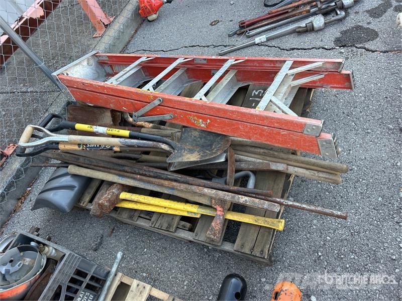 Misc. hand tools, shovels, picks, sewer bars Otros componentes