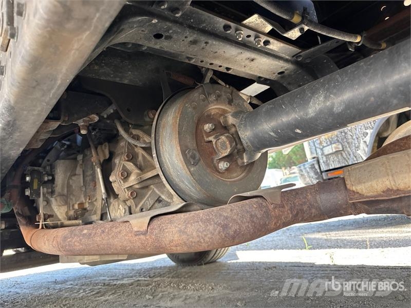 Mitsubishi 4x2 Dump Truck Camion ribaltabili