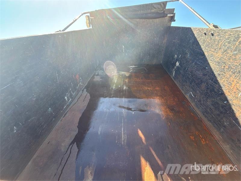 Mitsubishi 4x2 Dump Truck Camion ribaltabili