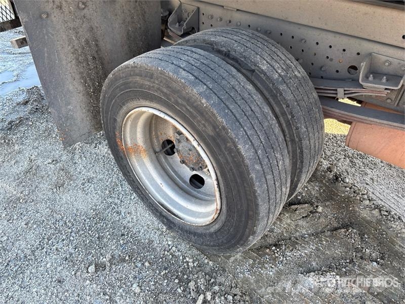 Mitsubishi 4x2 Dump Truck Camion ribaltabili