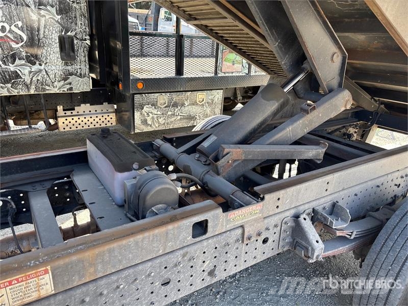 Mitsubishi 4x2 Dump Truck Camion ribaltabili