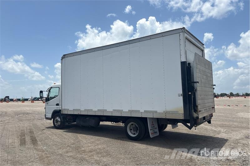 Mitsubishi Fuso FEC72S 4x2 Van Truck Furgons