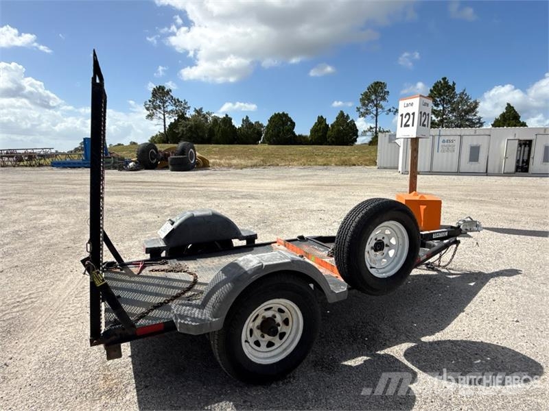 MMDI 10 ft S/A Gooseneck Equipment Trailer Auto pārvadāšanas treileri