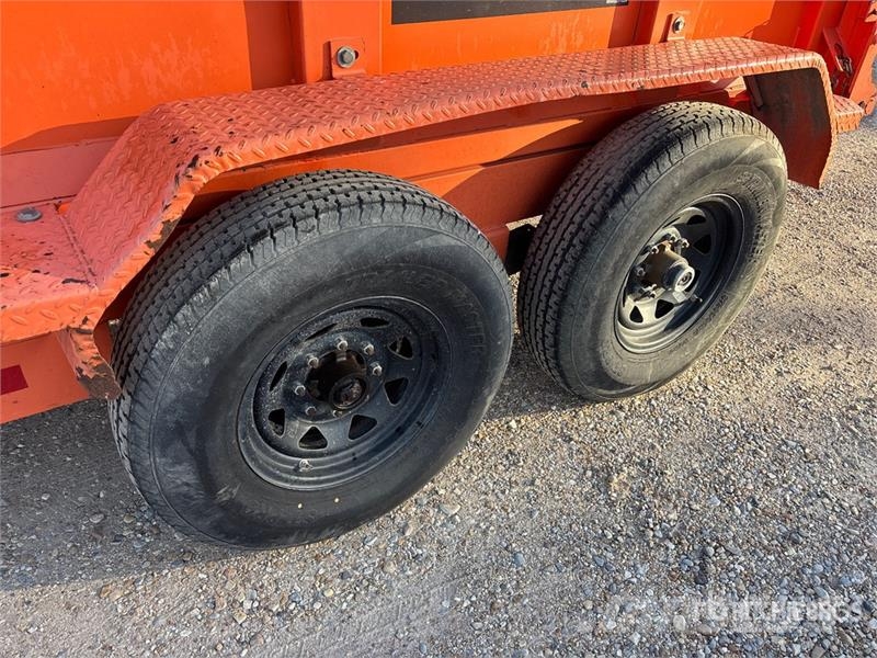 MMDI 10 ft T/A Dump Utility Trailer Pašizgāzējs