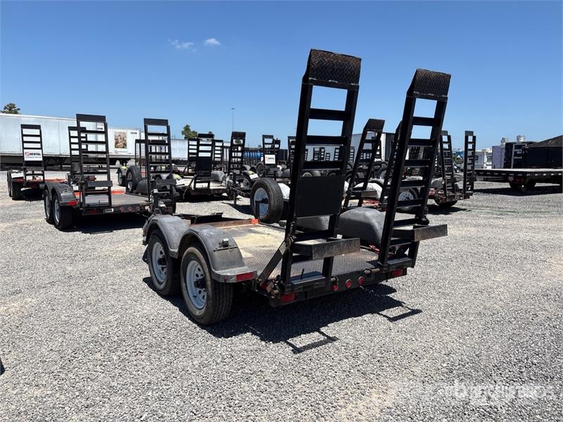 MMDI 10 ft T/A Equipment Trailer Remolques para transporte de vehículos