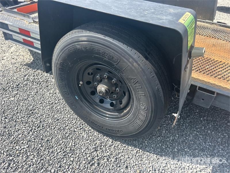 MMDI 12 ft S/A Tilt Deck Trailer Plataformas bajas