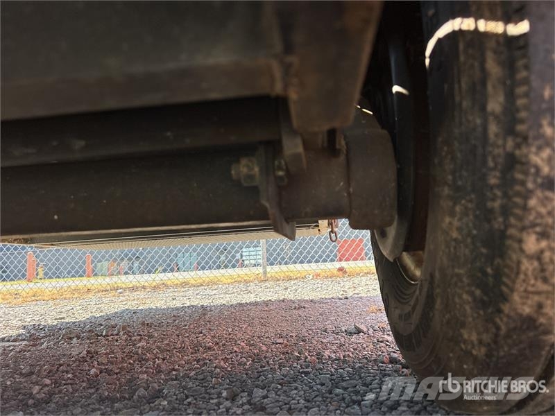 MMDI 410LPT 10 ft S/A Tilt Deck Trailer Низкорамные прицепы