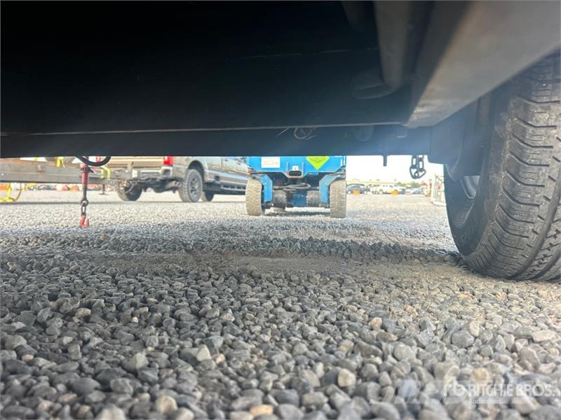 MMDI 410LPT 10 ft S/A Tilt Deck Trailer 低架裝載車