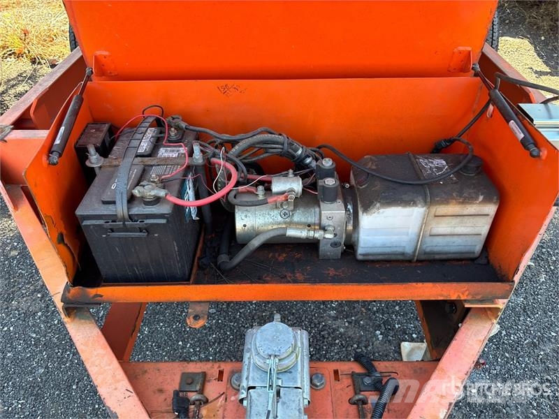 MMDI 8 ft S/A Dump Utility Trailer Pašizgāzējs