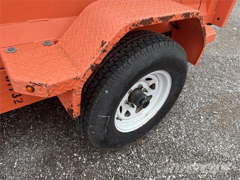 MMDI 8 ft S/A Dump Utility Trailer Bañera