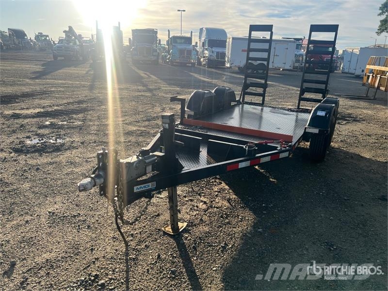 MMDI 8800 lb 10 ft T/A Equipment Trailer Auto pārvadāšanas treileri