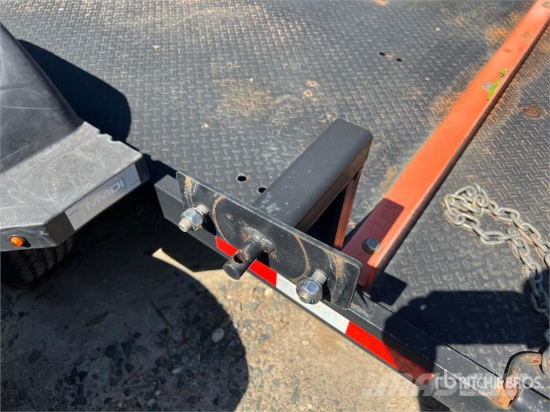 MMDI 8800 lb 10 ft T/A Equipment Trailer Auto pārvadāšanas treileri
